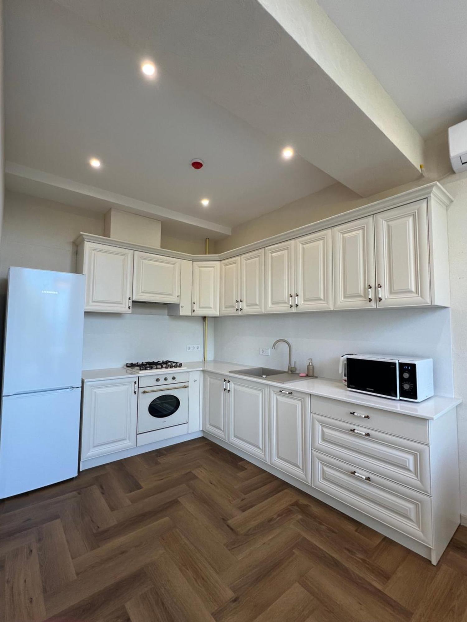אודסה Apartments near the sea מראה חיצוני תמונה